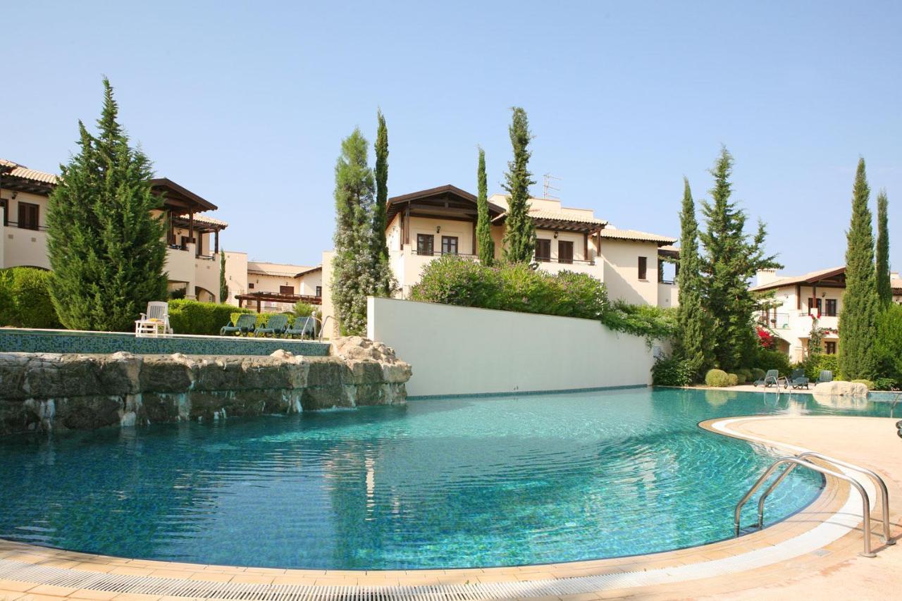 Helios Heights Spirits, Aphrodite Hills Golf Resort Kouklia Exterior photo